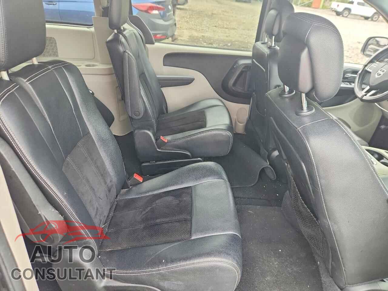 DODGE CARAVAN 2018 - 2C4RDGCG4JR209035
