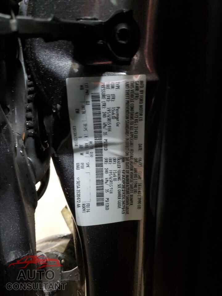 FORD FOCUS 2013 - 1FADP3E2XDL367913