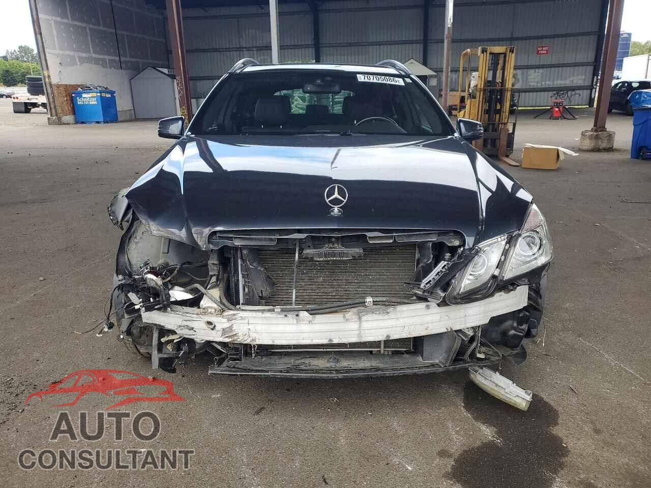MERCEDES-BENZ E-CLASS 2012 - WDDHH8JB5CA551393