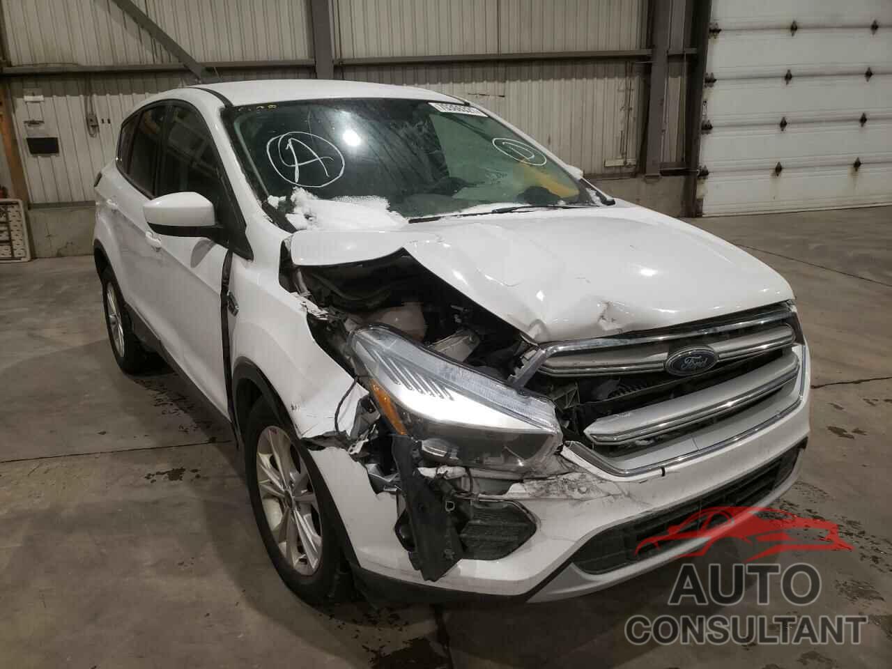 FORD ESCAPE 2017 - 1FMCU0GD5HUA55506
