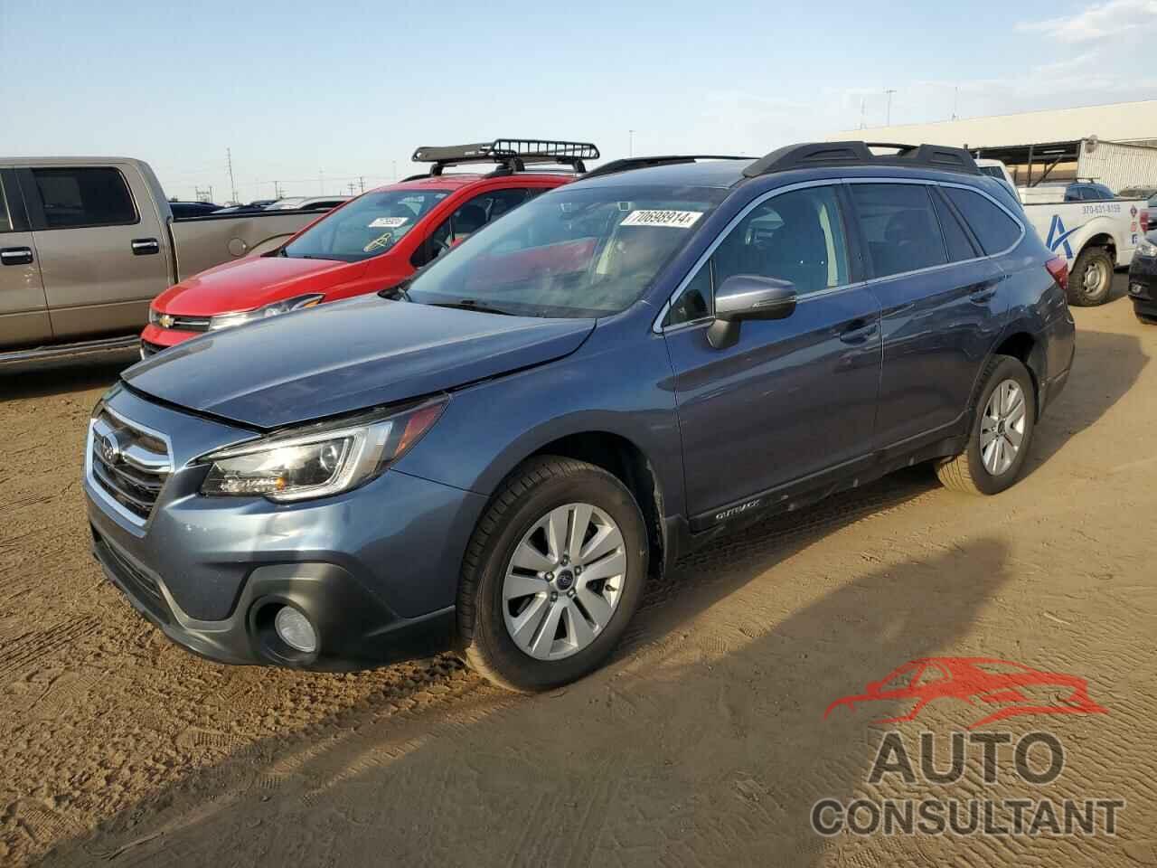 SUBARU OUTBACK 2018 - 4S4BSAFC4J3307340