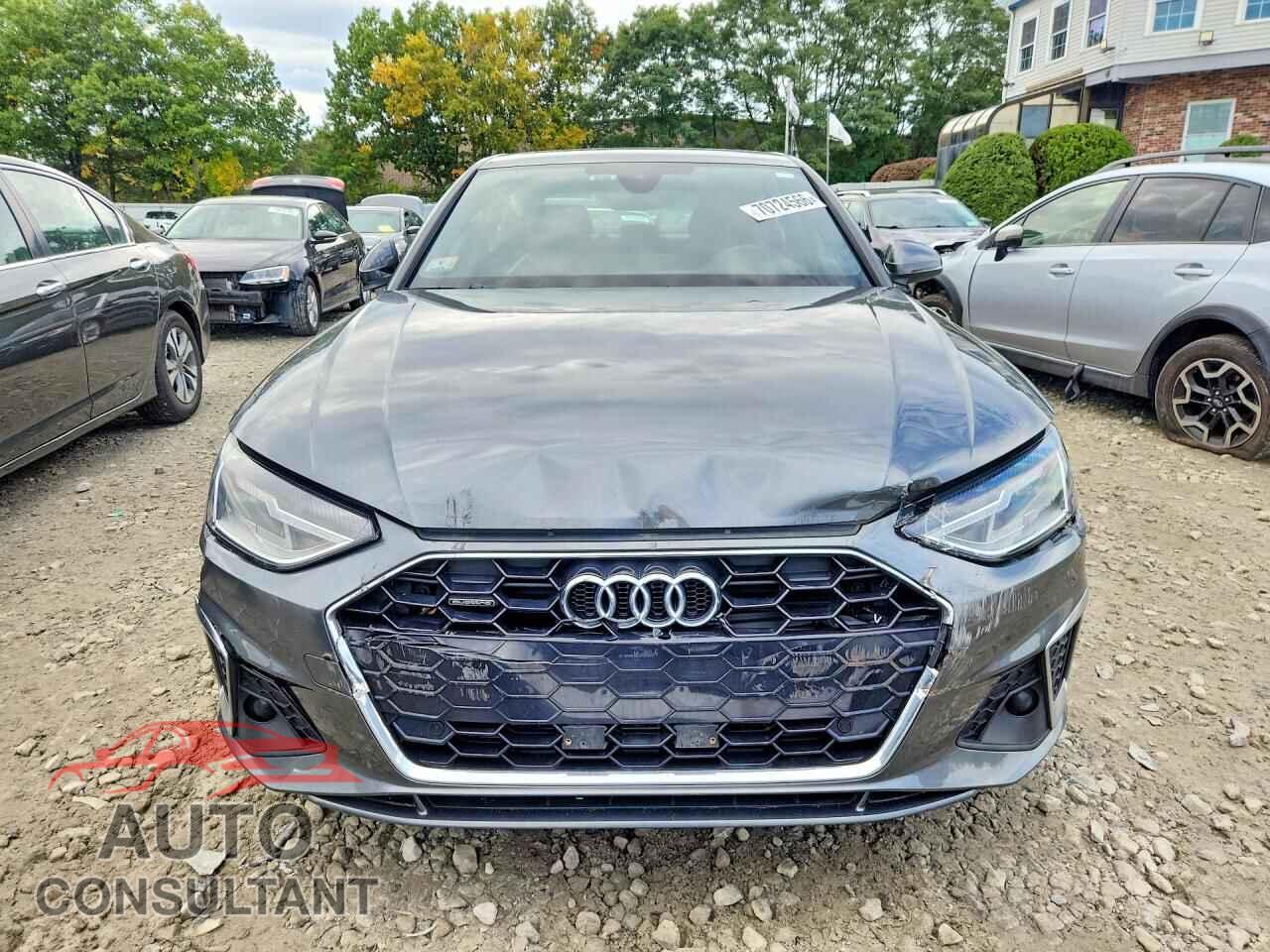 AUDI A4 2021 - WAUDAAF40MN010970
