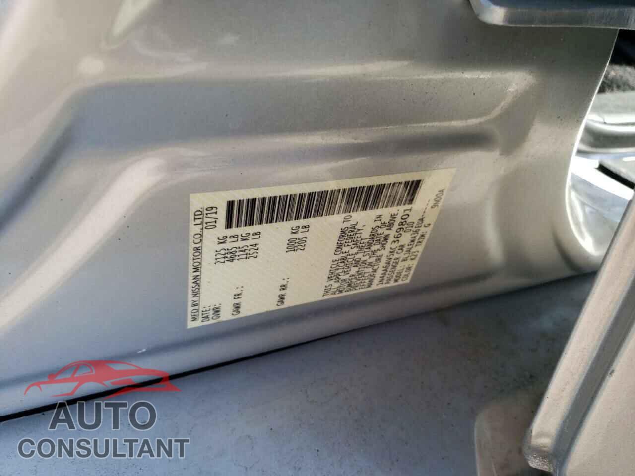 NISSAN MAXIMA 2019 - 1N4AA6AV5KC369801