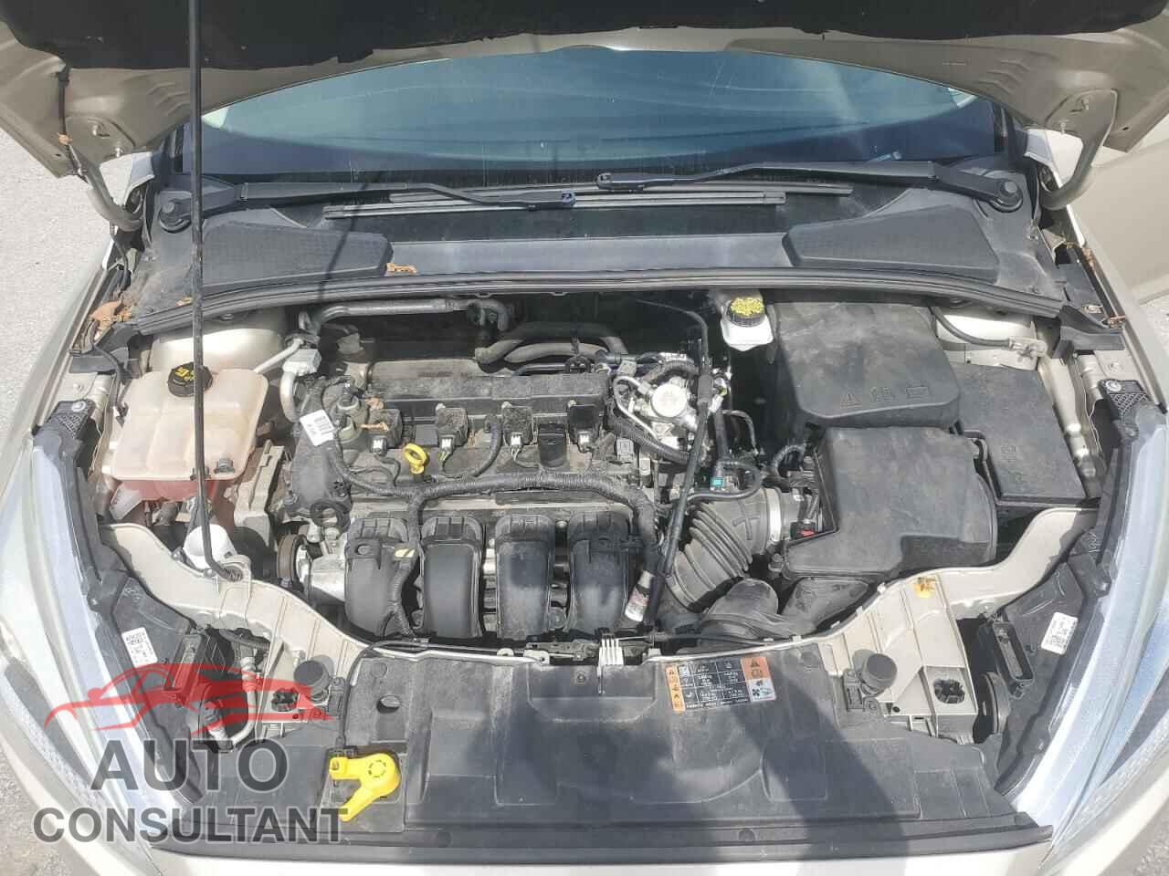 FORD FOCUS 2017 - 1FADP3F27HL327096