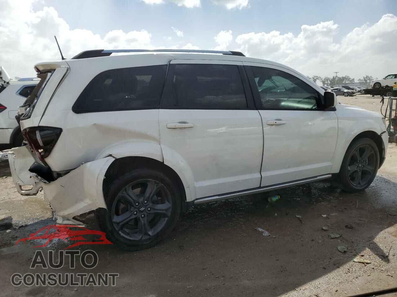 DODGE JOURNEY 2020 - 3C4PDCGB7LT201235