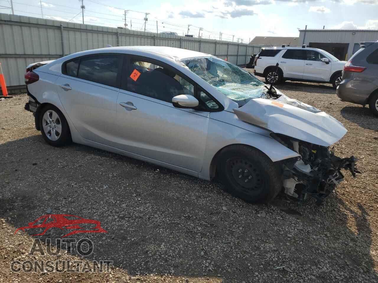 KIA FORTE 2017 - 3KPFK4A74HE089498