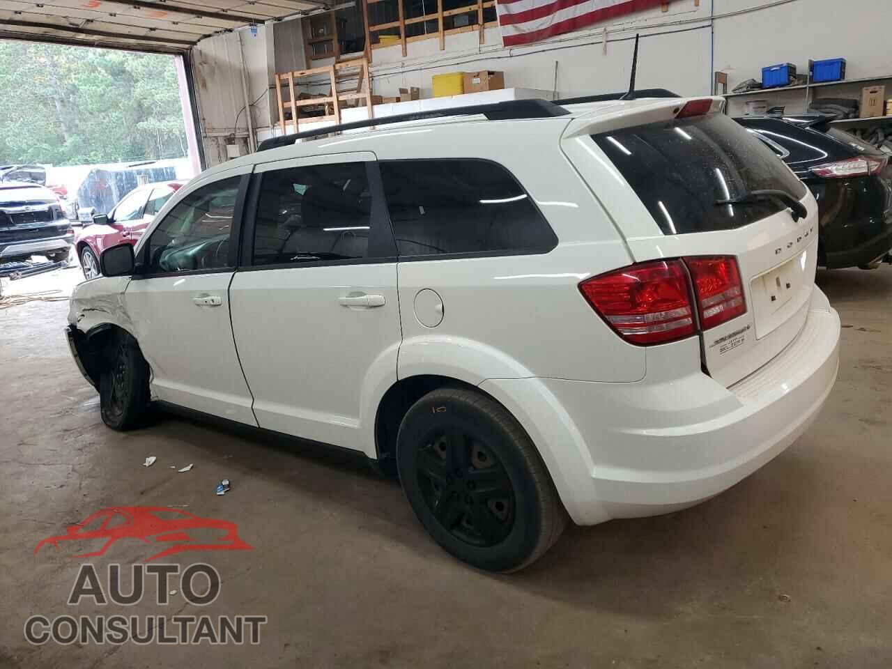 DODGE JOURNEY 2018 - 3C4PDCAB4JT518430