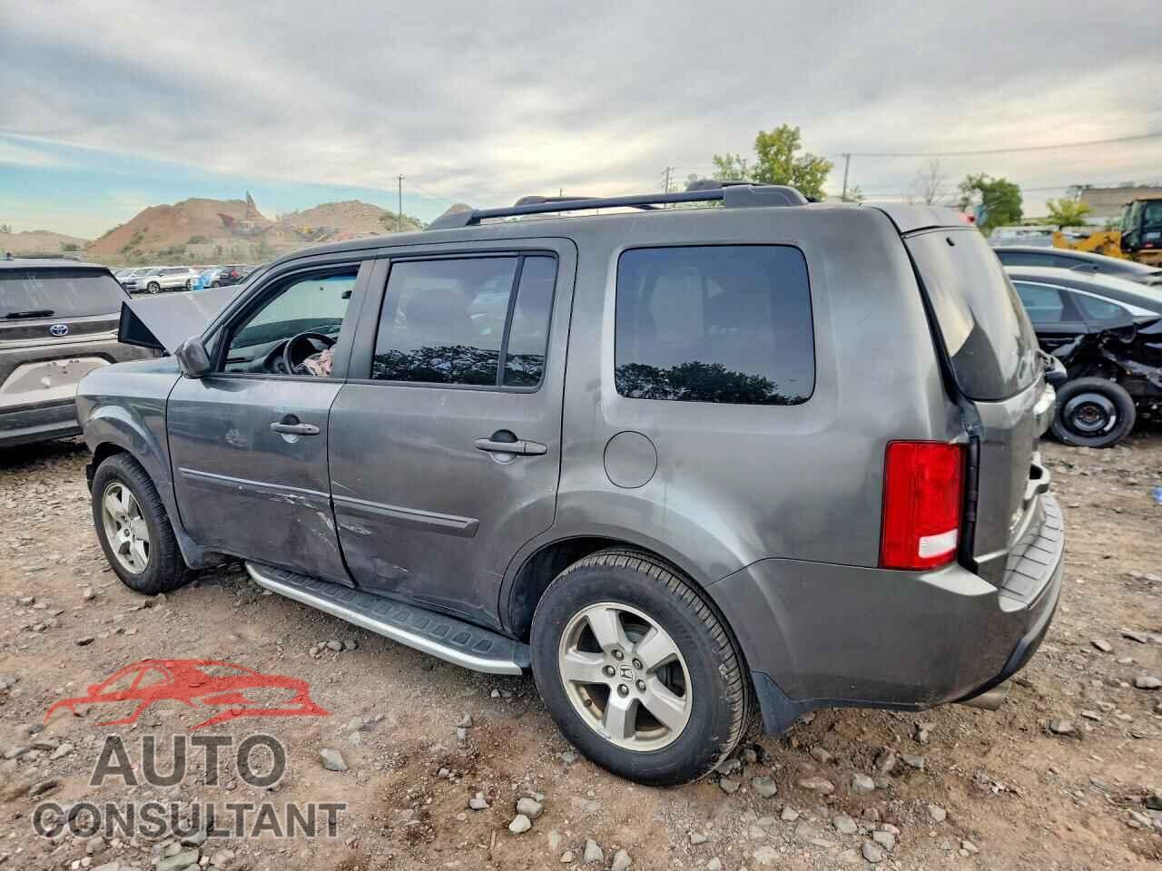 HONDA PILOT 2011 - 5FNYF4H61BB079362