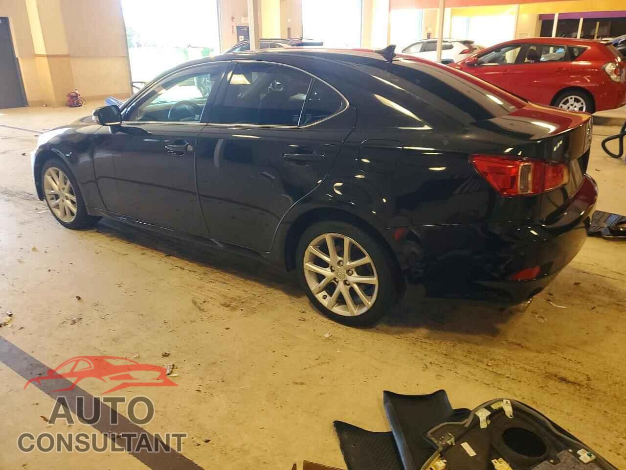 LEXUS IS 2012 - JTHCF5C21C5053706