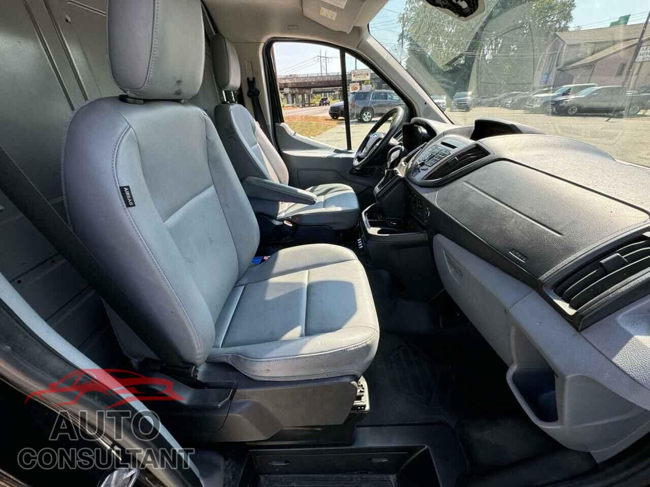 FORD TRANSIT 2016 - 1FTYE1YM1GKA57789