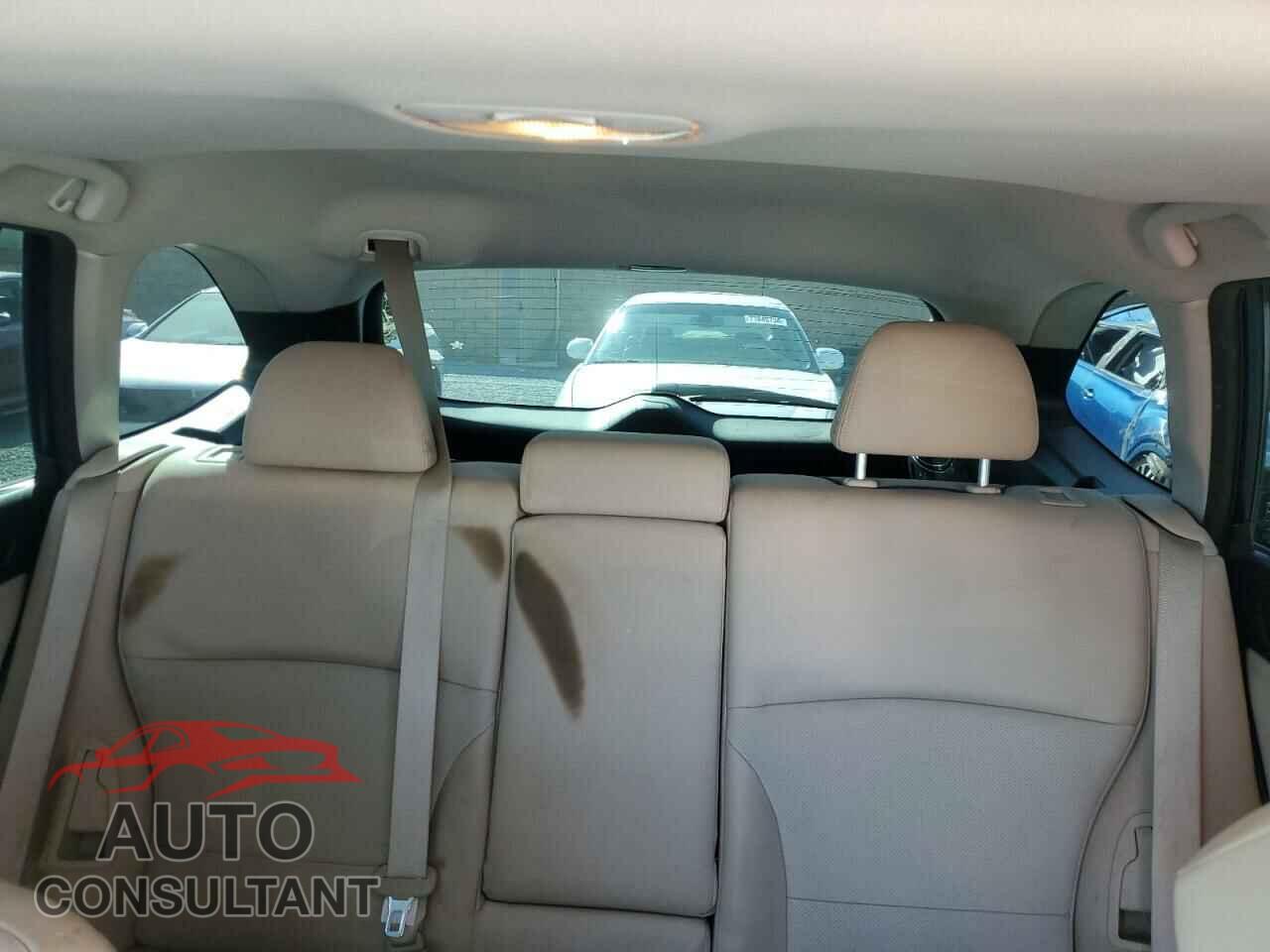 SUBARU OUTBACK 2017 - 4S4BSANC5H3351875