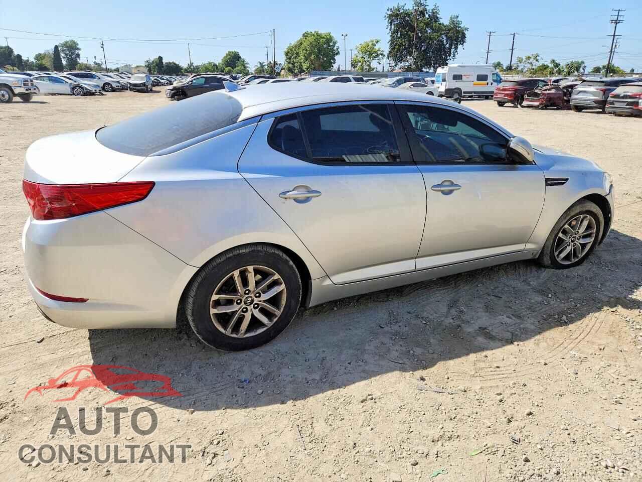 KIA OPTIMA 2011 - KNAGM4A78B5129550