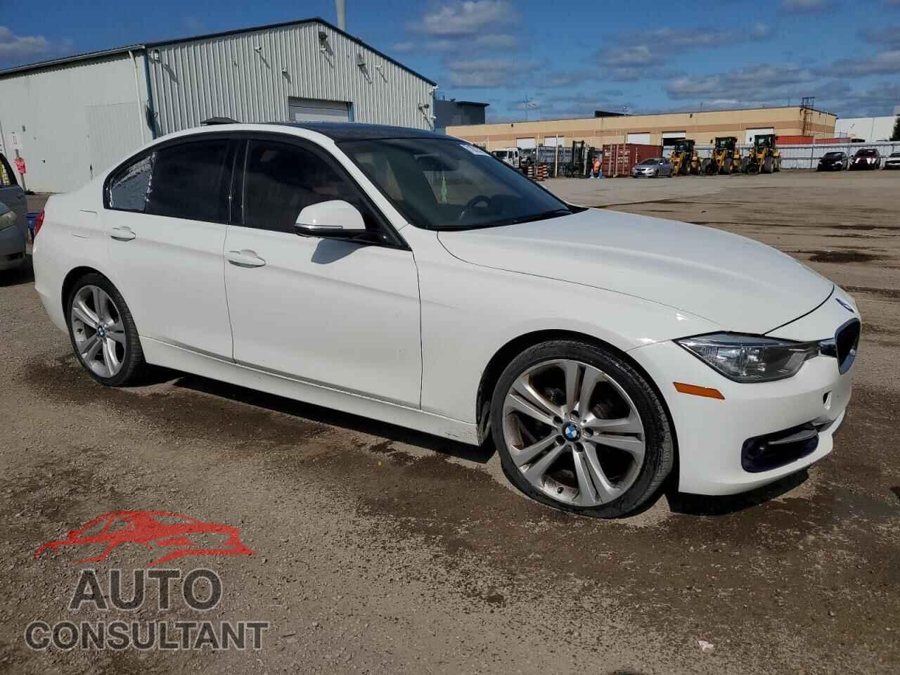 BMW 3 SERIES 2014 - WBA3B3C53EF545112