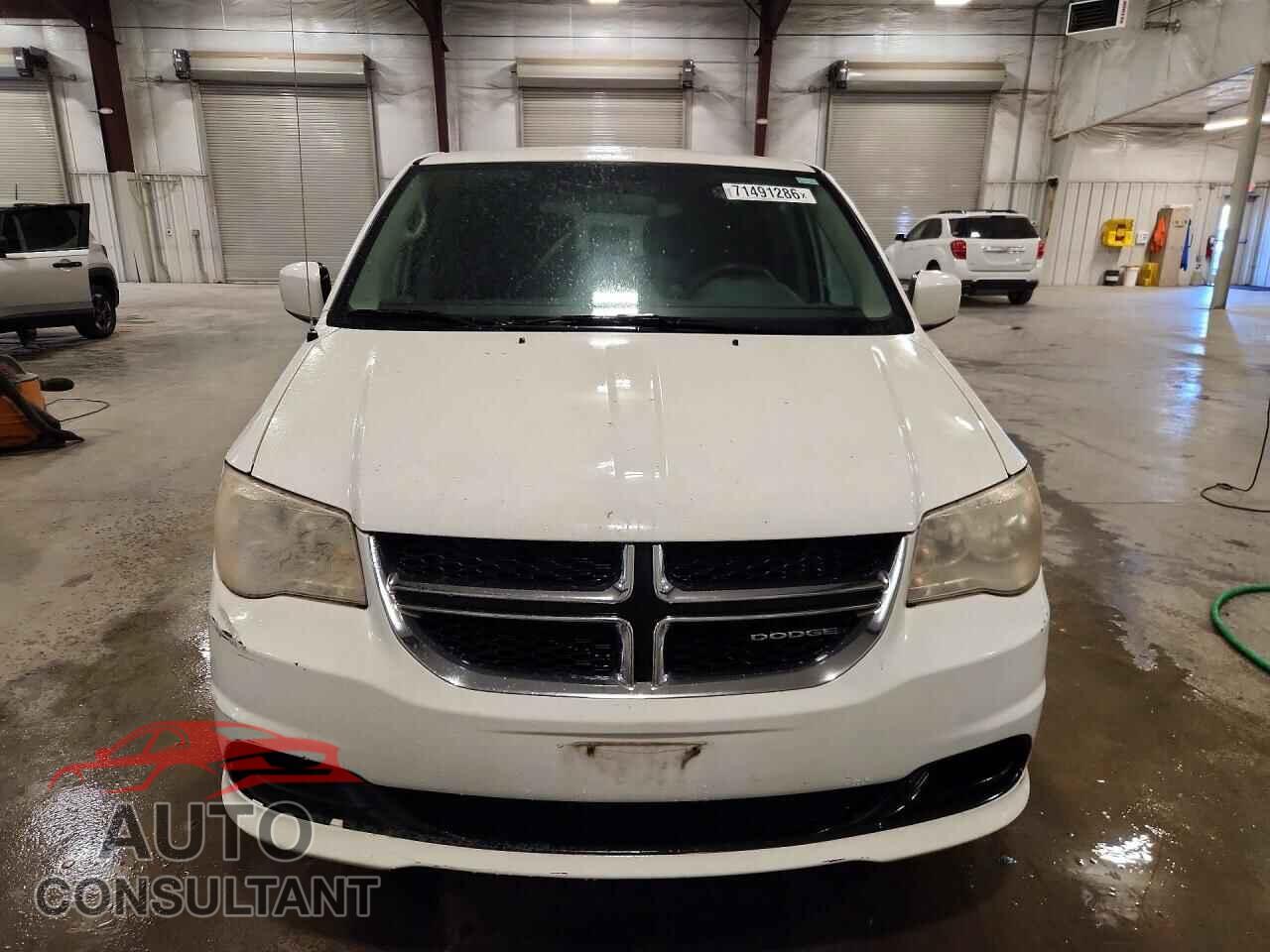 DODGE CARAVAN 2011 - 2D4RN3DG0BR628248