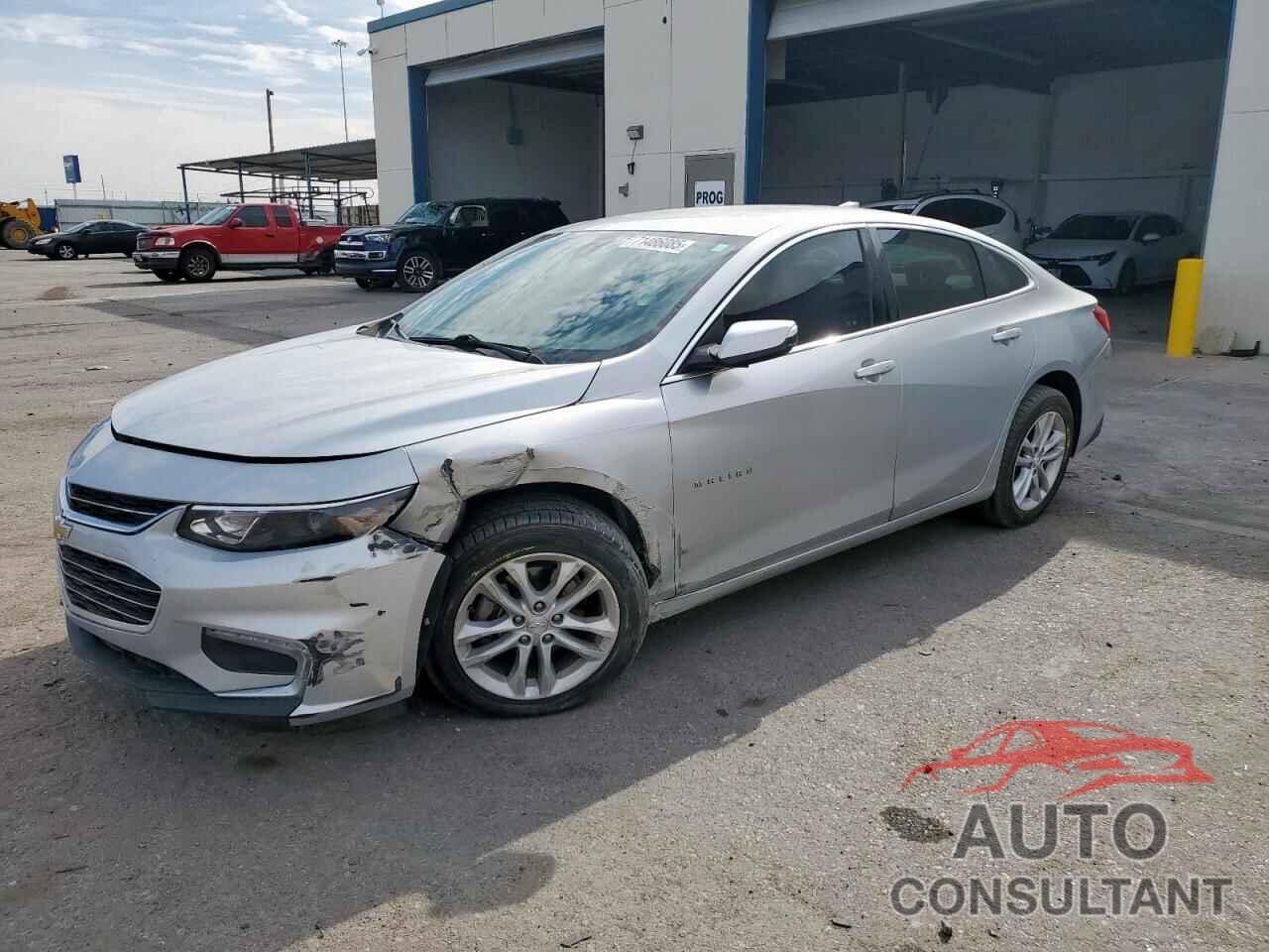 CHEVROLET MALIBU 2018 - 1G1ZD5ST8JF208246