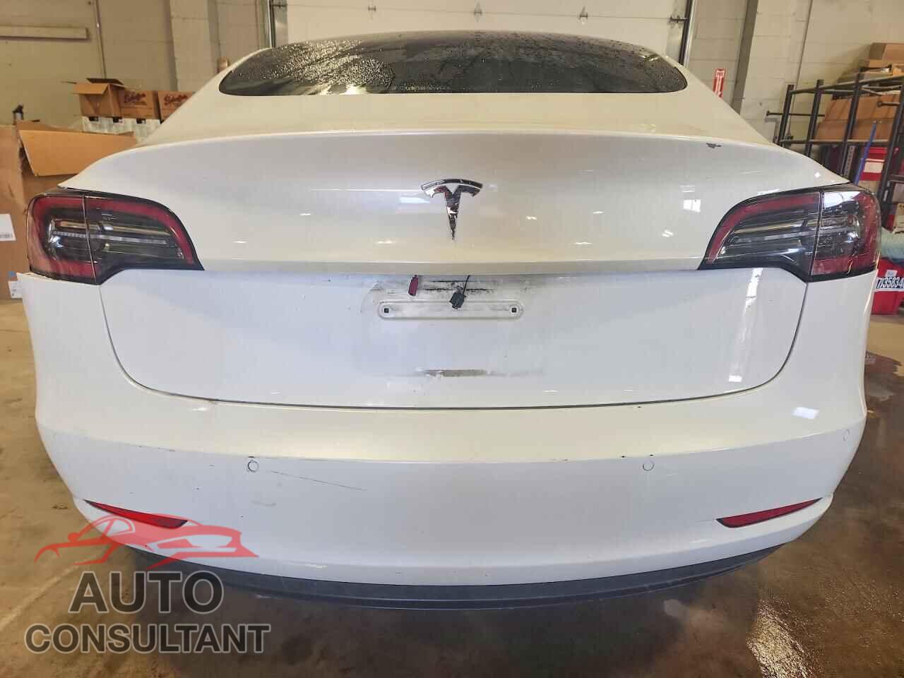 TESLA MODEL 3 2022 - 5YJ3E1EA4NF258004