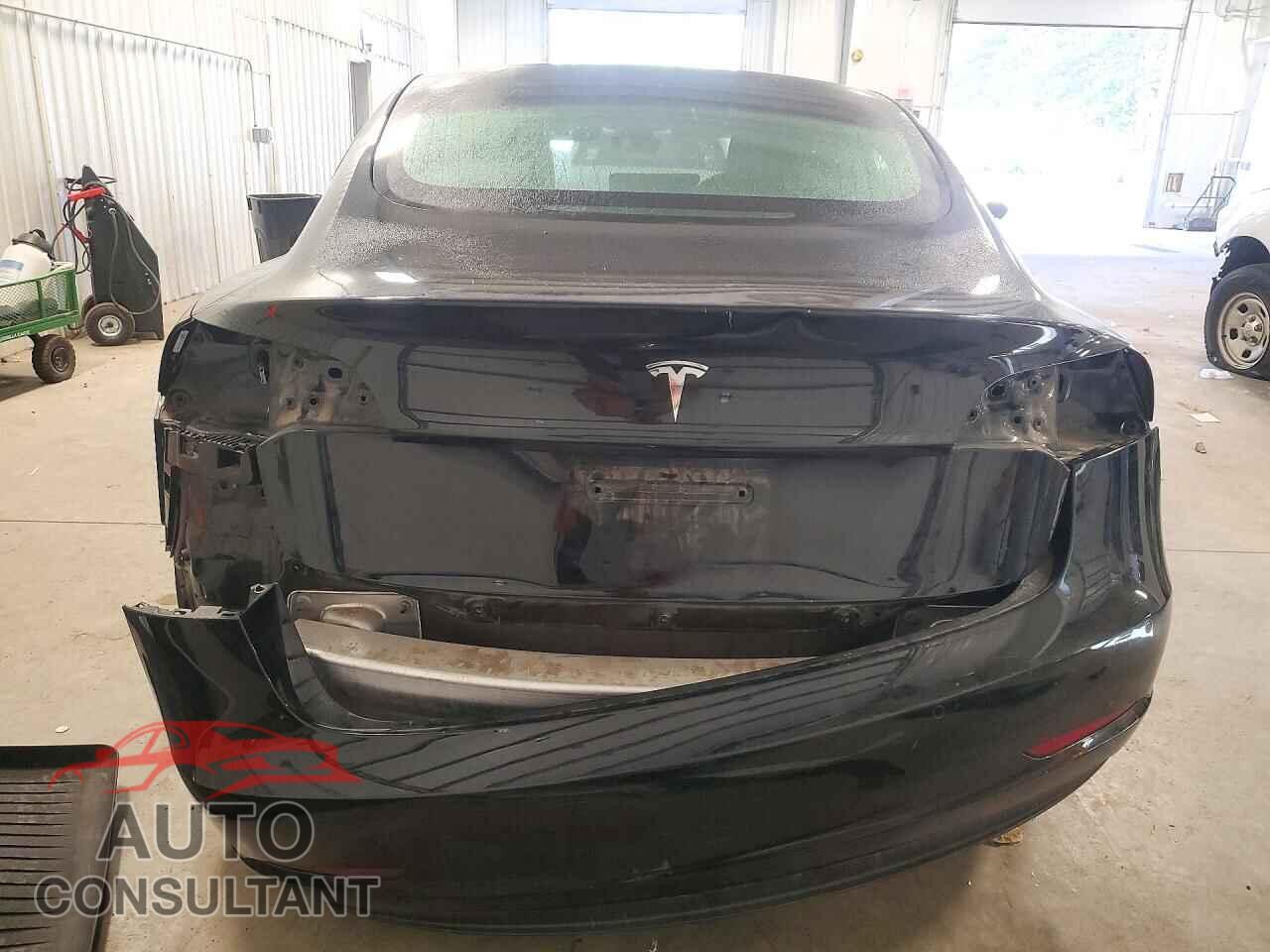 TESLA MODEL 3 2020 - 5YJ3E1EA0LF606409