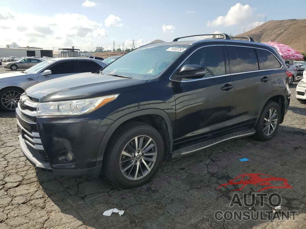 TOYOTA HIGHLANDER 2017 - 5TDKZRFH0HS522104