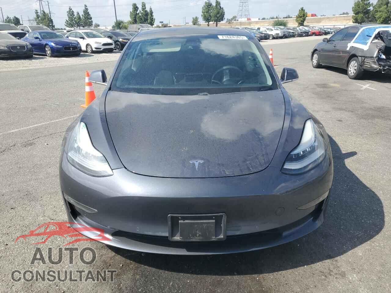 TESLA MODEL 3 2020 - 5YJ3E1EB3LF712071