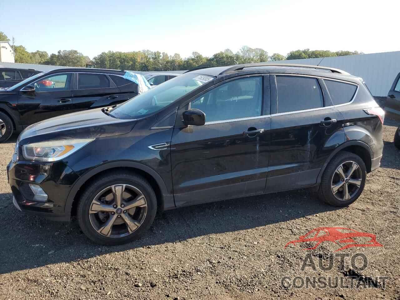FORD ESCAPE 2017 - 1FMCU0G90HUA76422