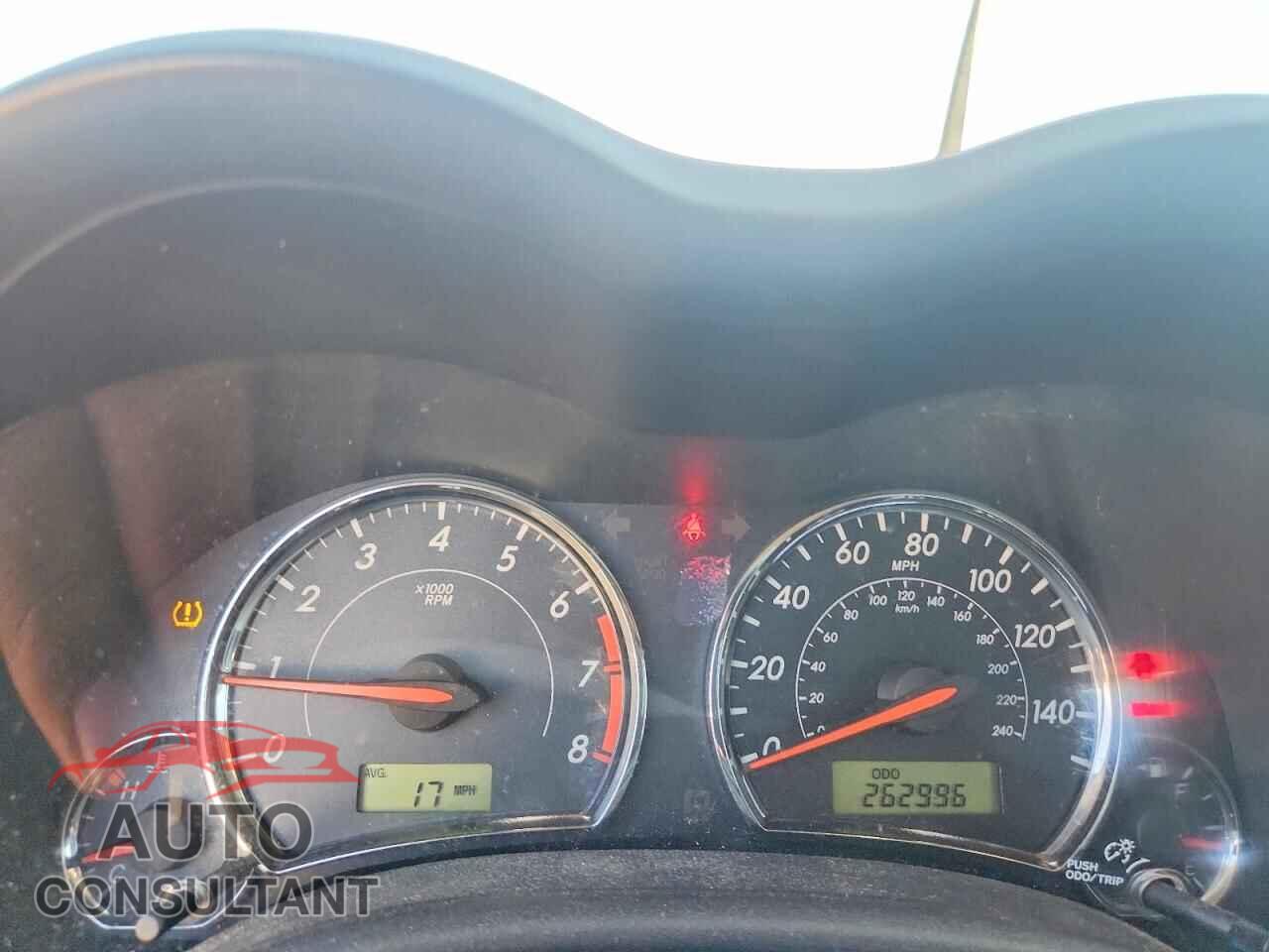 TOYOTA COROLLA 2011 - 2T1BU4EEXBC554521