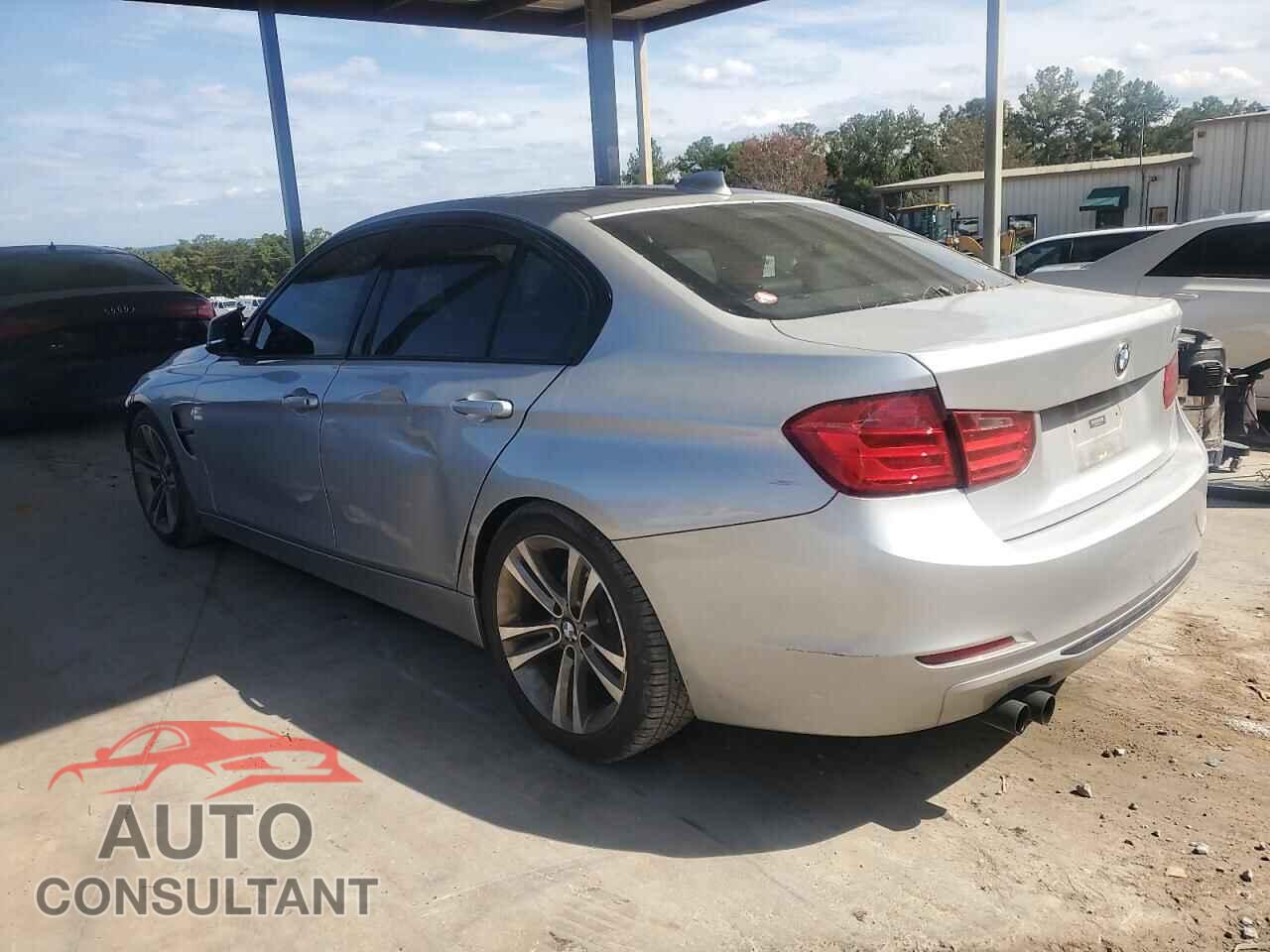 BMW 3 SERIES 2013 - WBA3A5C58DF601980