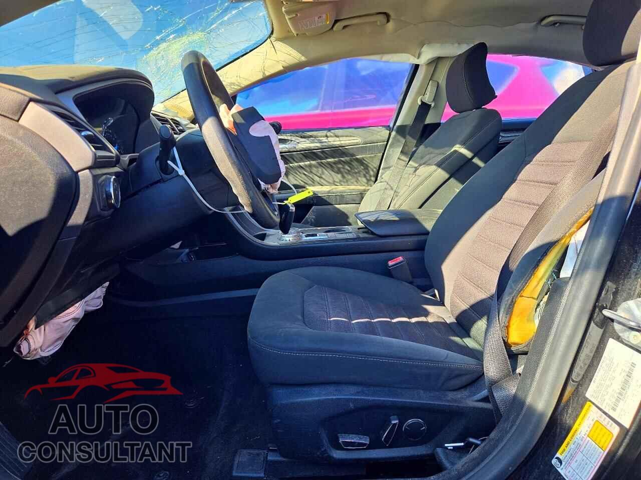 FORD FUSION 2017 - 3FA6P0H75HR375357