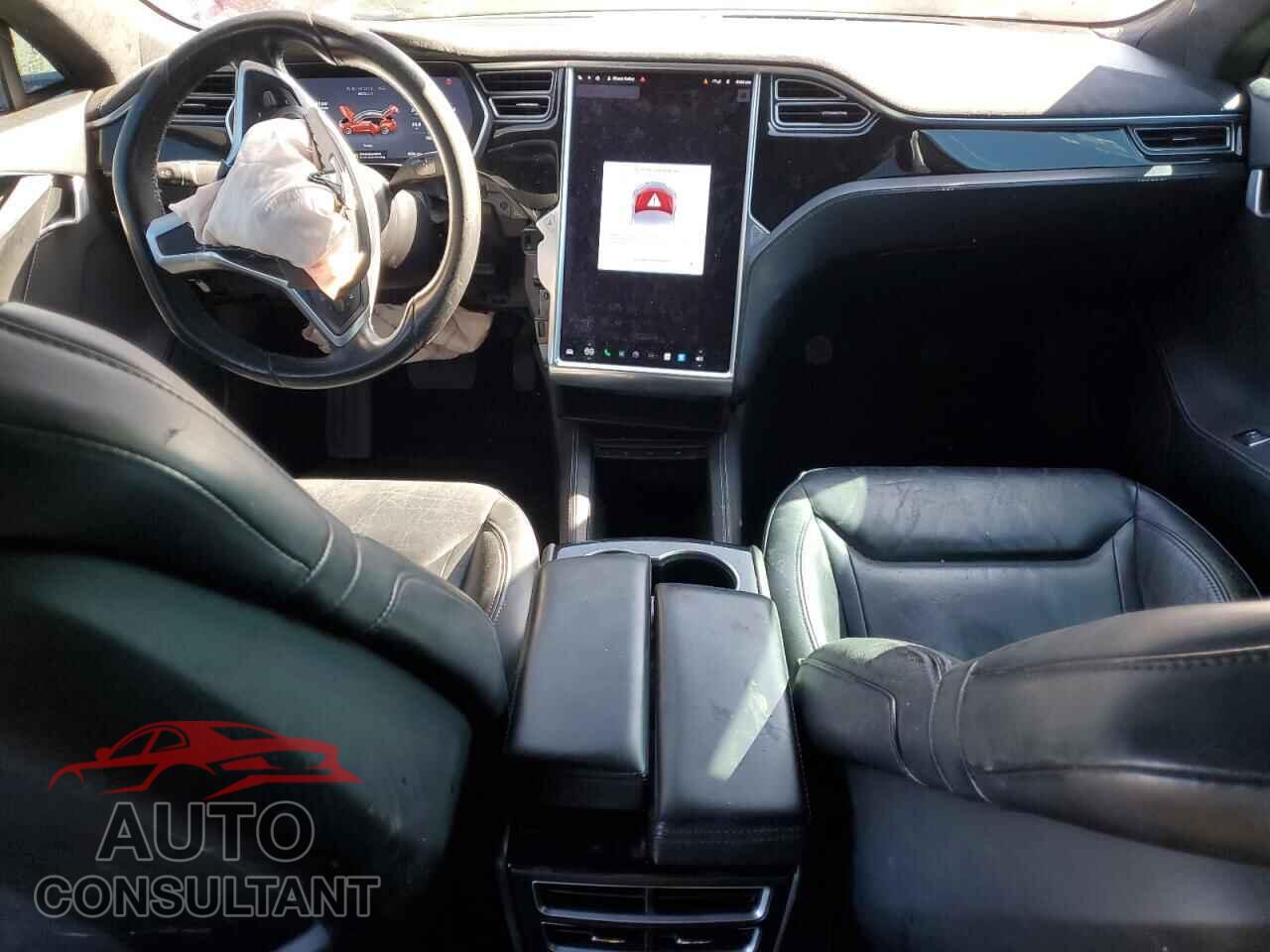 TESLA MODEL S 2015 - 5YJSA1H21FF088813