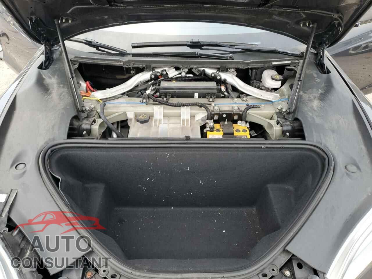 TESLA MODEL S 2020 - 5YJSA1E48LF390844
