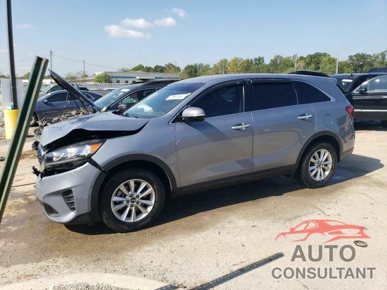 KIA SORENTO 2019 - 5XYPG4A34KG610748