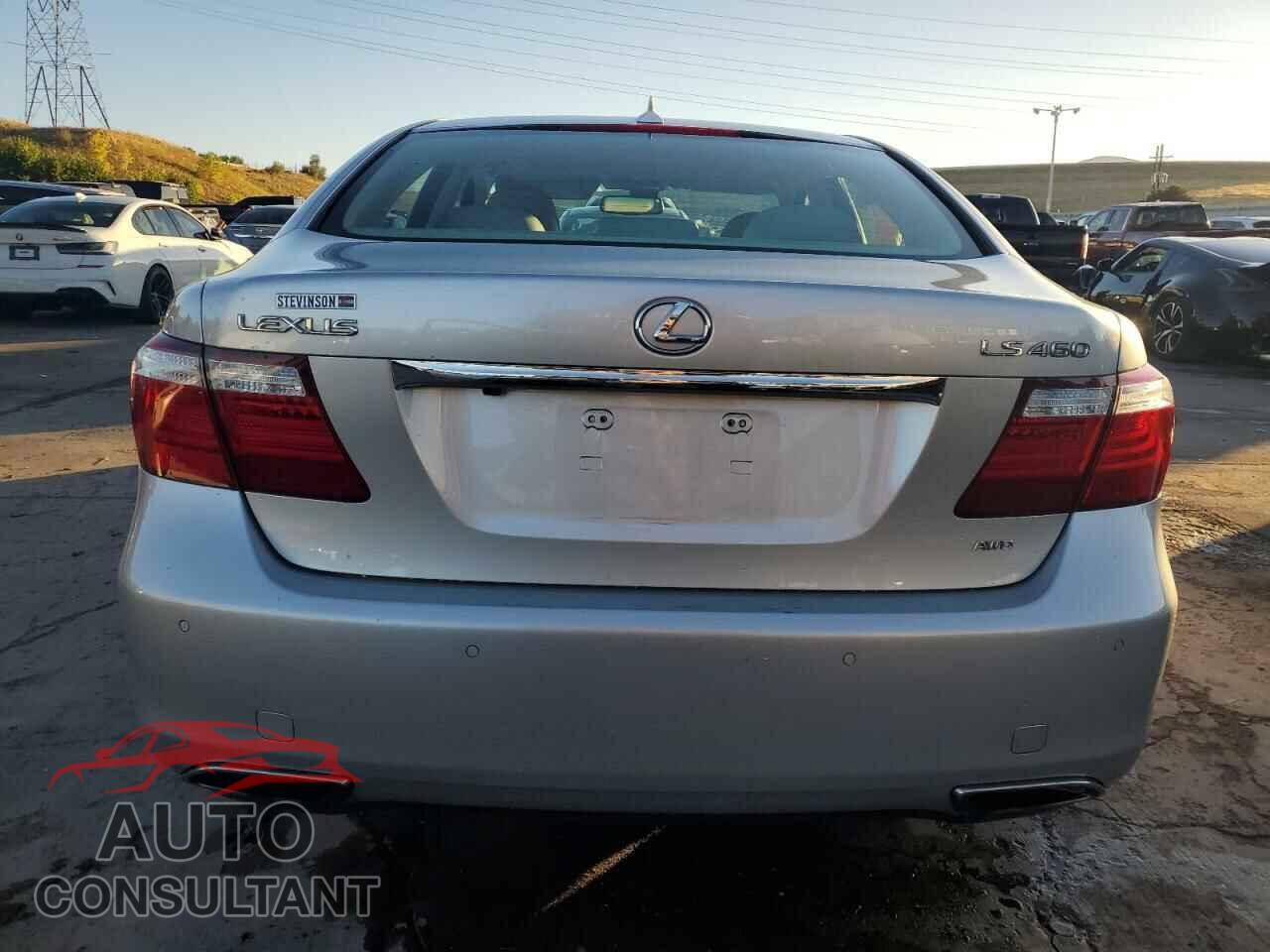LEXUS LS460 2009 - JTHCL46F095002157