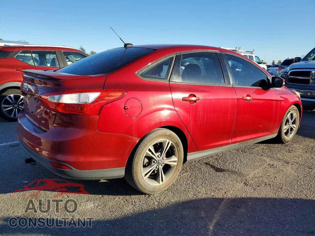 FORD FOCUS 2014 - 1FADP3F29EL118471
