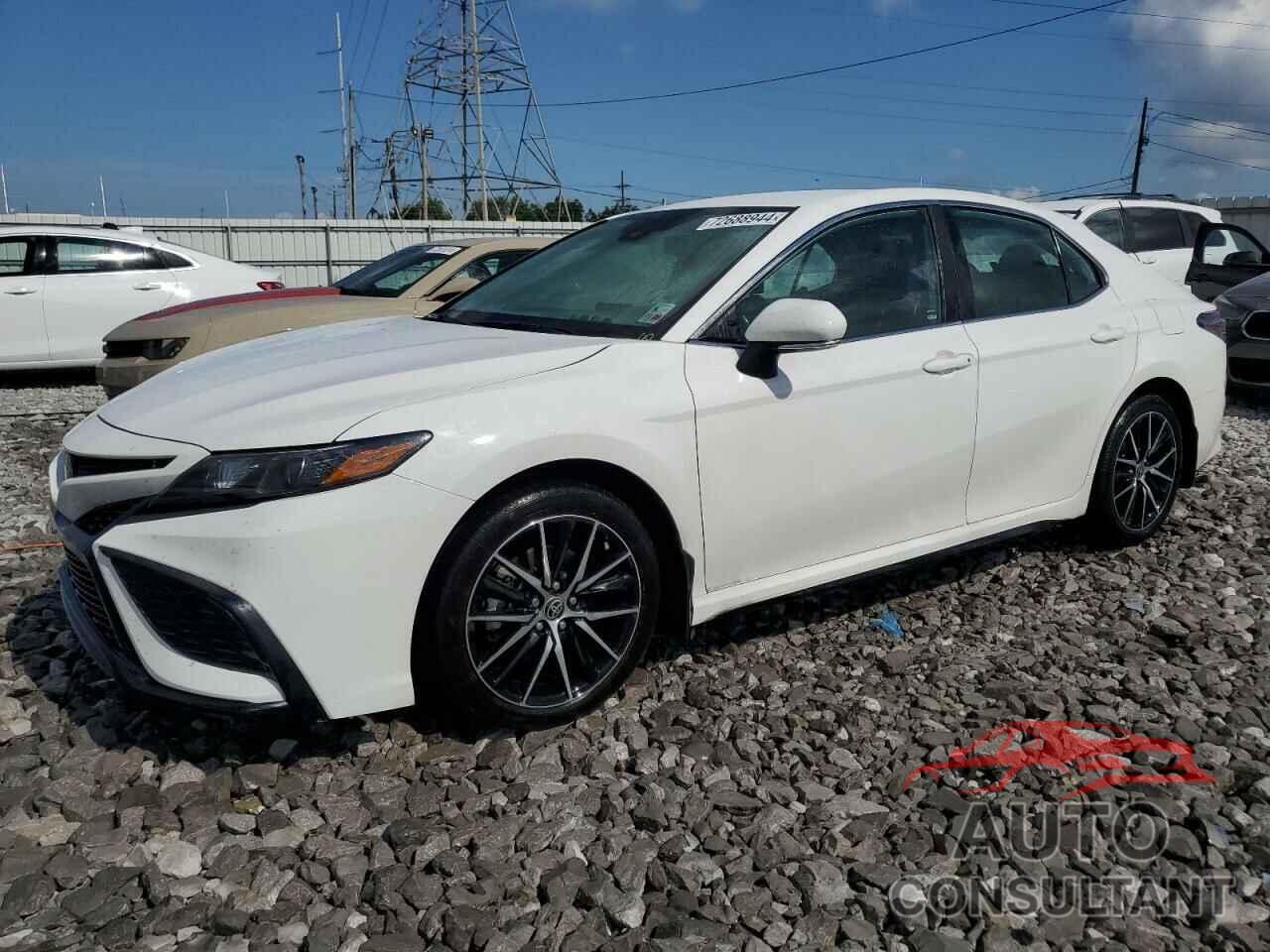 TOYOTA CAMRY 2023 - 4T1G11AK6PU808594