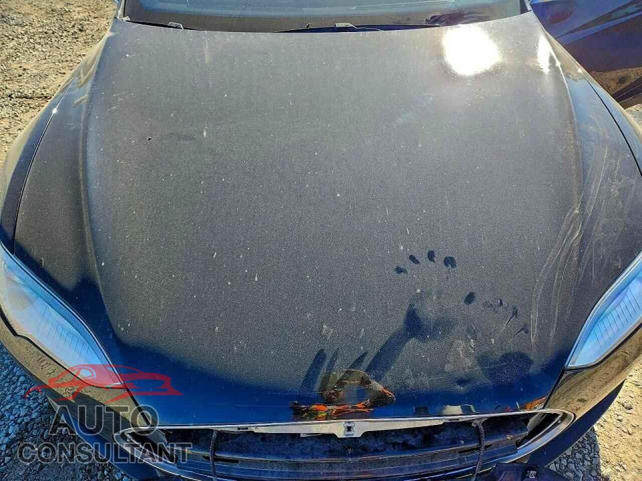 TESLA MODEL S 2015 - 5YJSA1E25FF108601