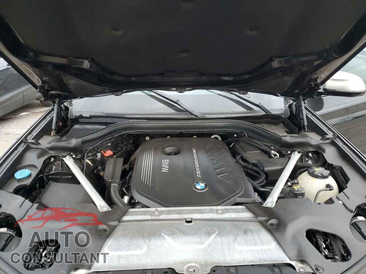 BMW X3 2018 - 5UXTS3C57JLA46068