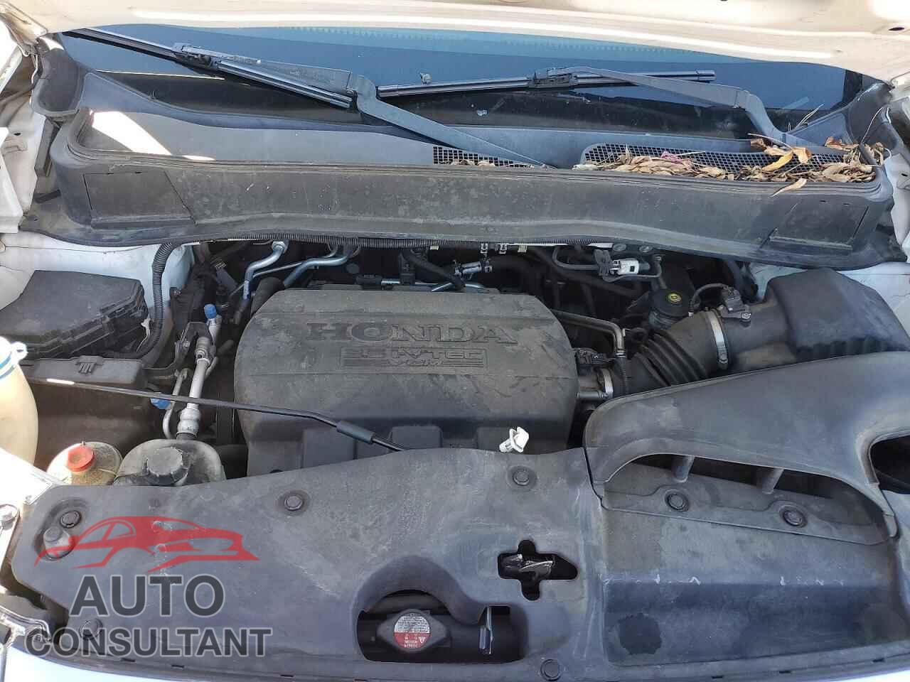 HONDA PILOT 2012 - 5FNYF4H97CB044126