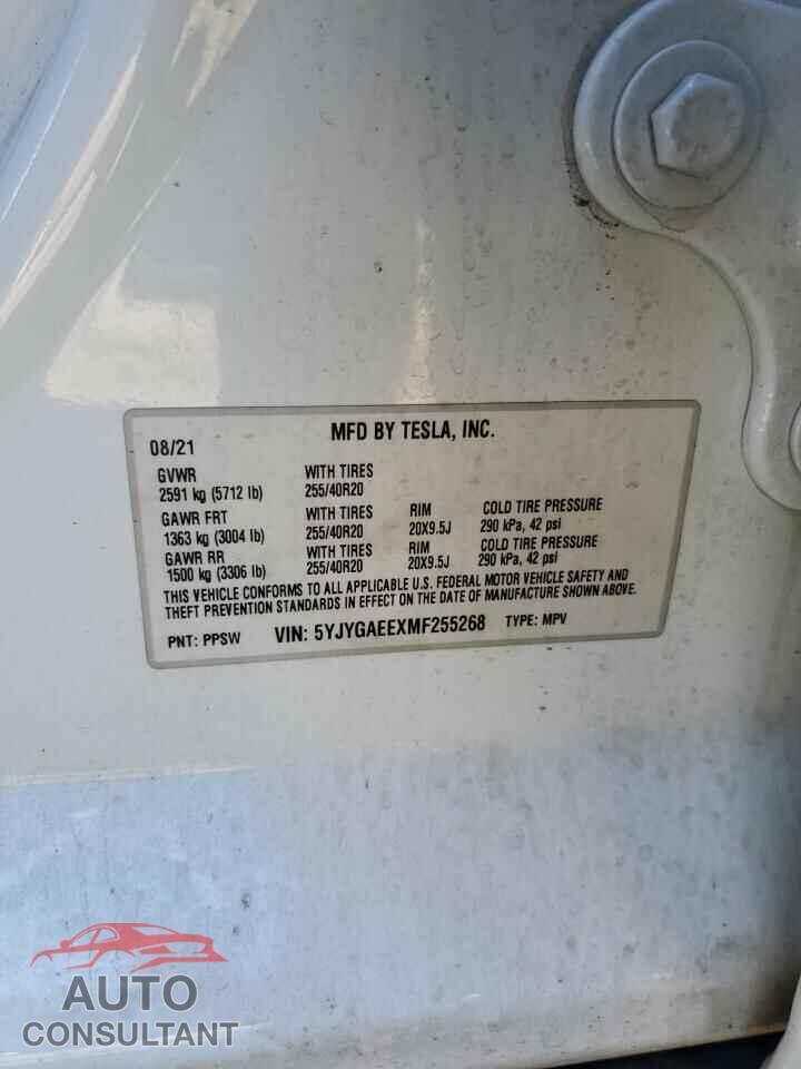 TESLA MODEL Y 2021 - 5YJYGAEEXMF255268
