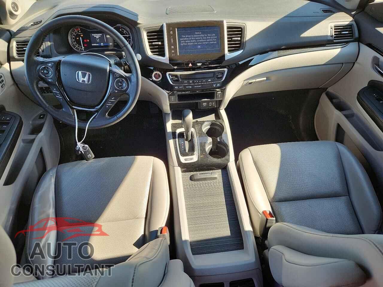 HONDA RIDGELINE 2017 - 5FPYK3F71HB017803