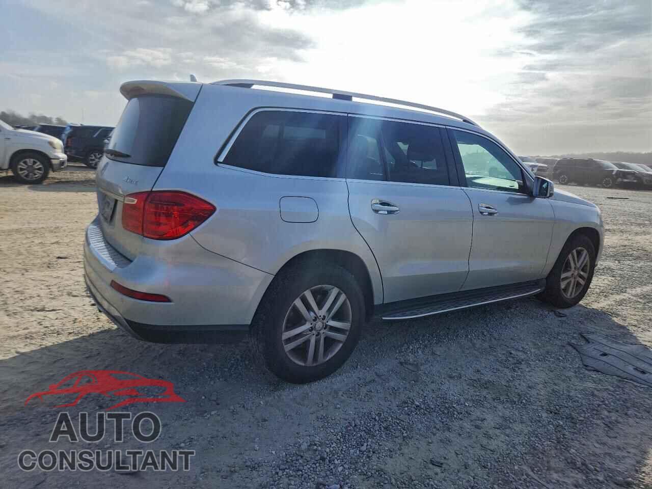 MERCEDES-BENZ GL-CLASS 2013 - 4JGDF7CE5DA242293