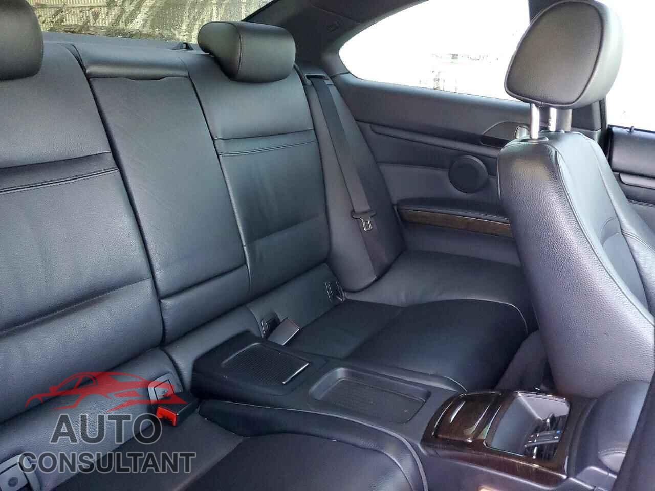 BMW 3 SERIES 2012 - WBAKE5C55CE755583