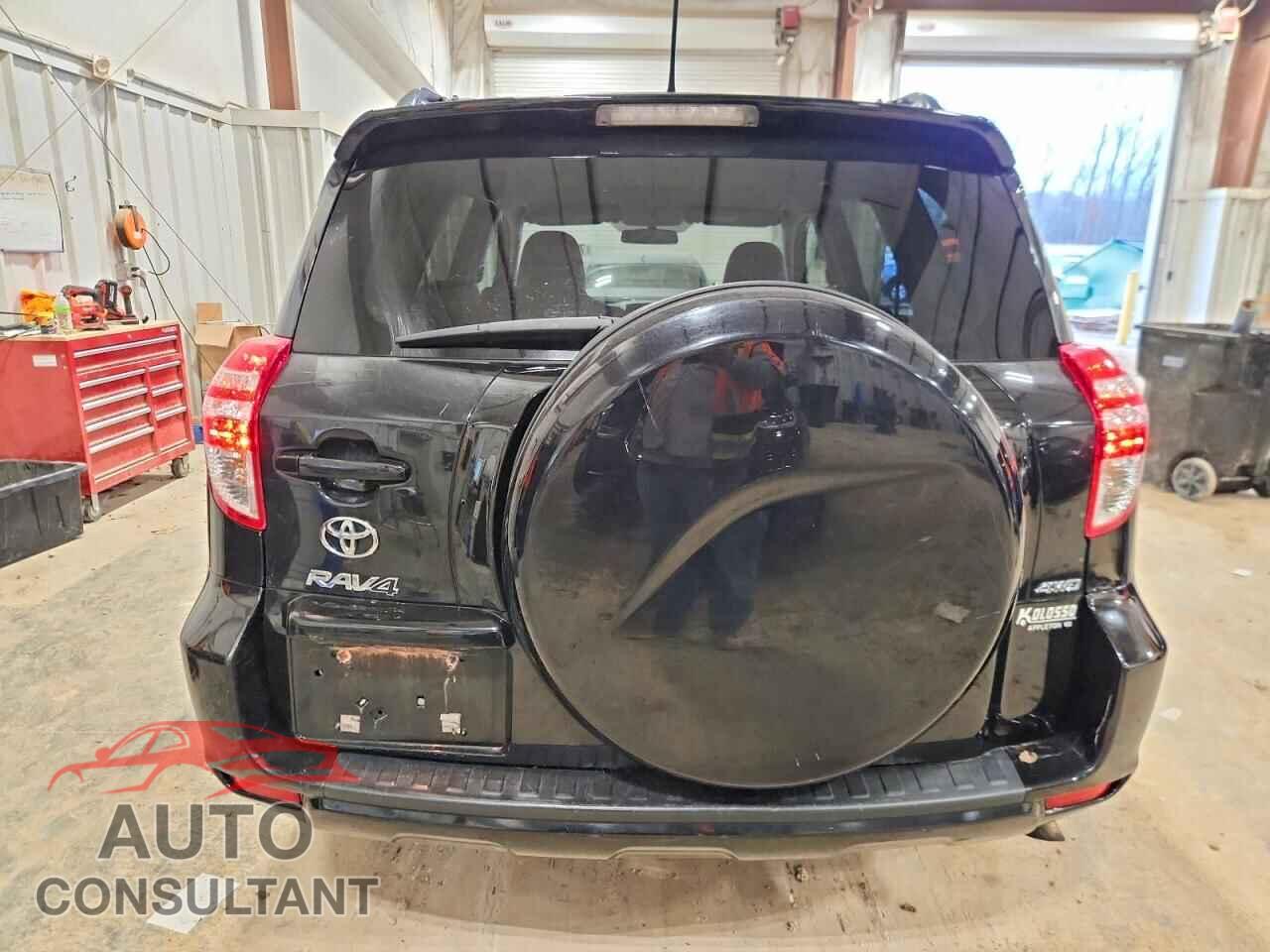 TOYOTA RAV4 2011 - 2T3BF4DV1BW111403