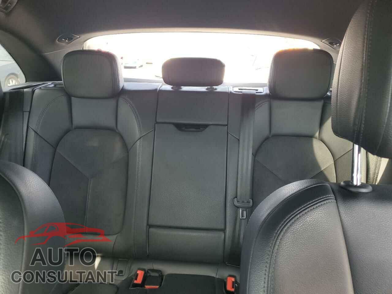 PORSCHE MACAN 2018 - WP1AA2A51JLB22095