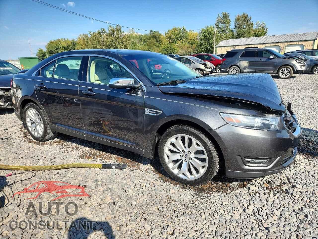 FORD TAURUS 2018 - 1FAHP2F86JG126143