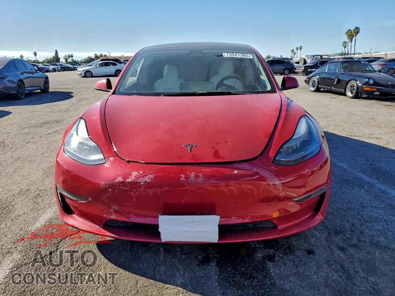 TESLA MODEL 3 2021 - 5YJ3E1EA0MF096774