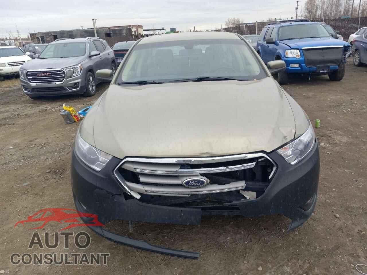 FORD TAURUS 2013 - 1FAHP2H81DG117593
