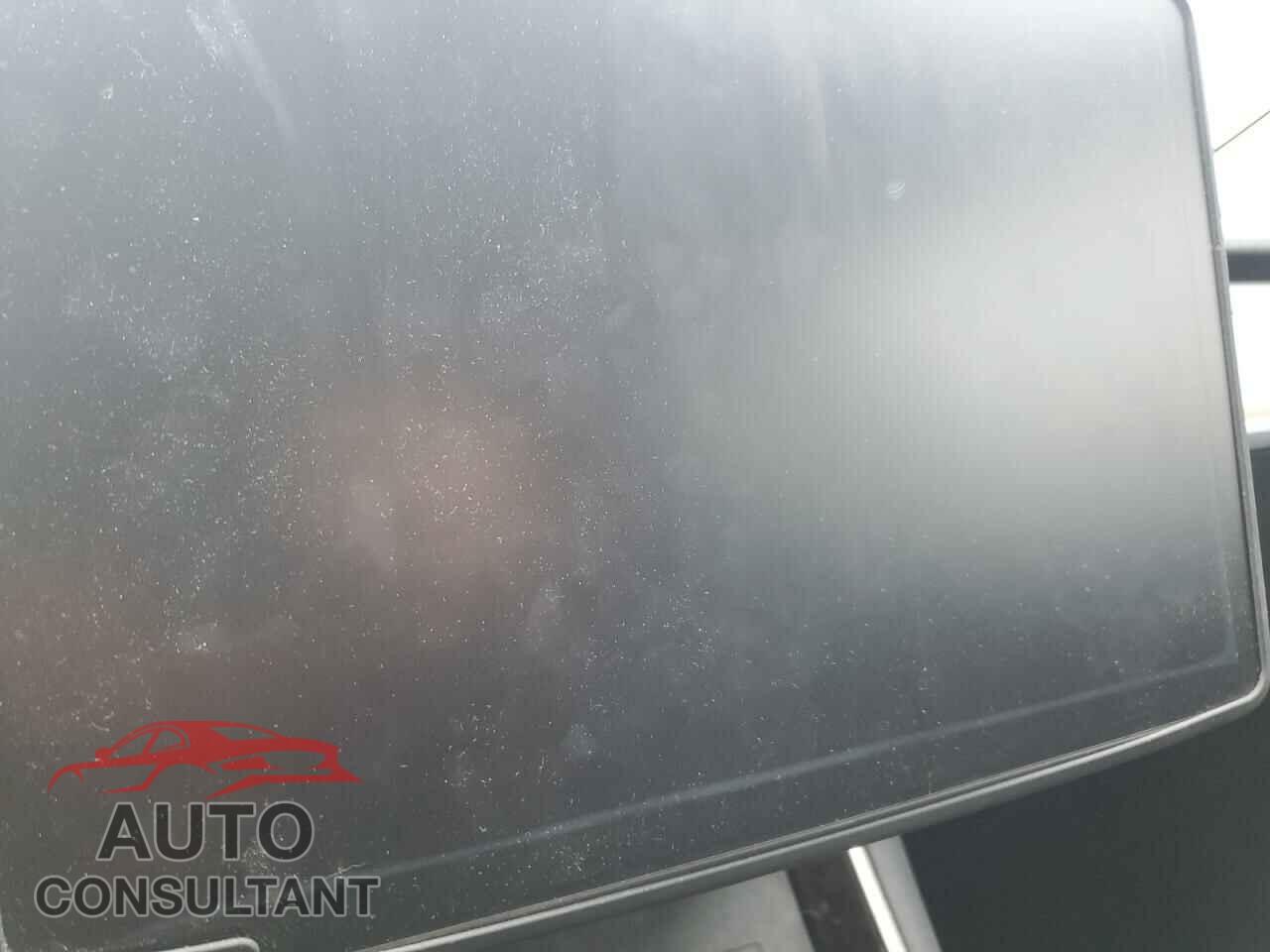 TESLA MODEL 3 2020 - 5YJ3E1EA2LF504772