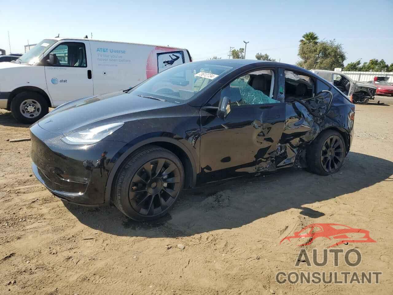 TESLA MODEL Y 2021 - 5YJYGDEE6MF214752