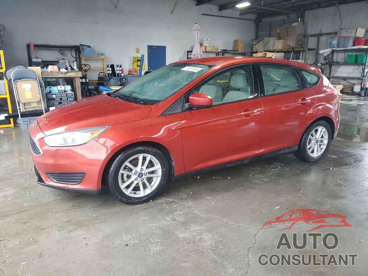 FORD FOCUS 2018 - 1FADP3K23JL273419