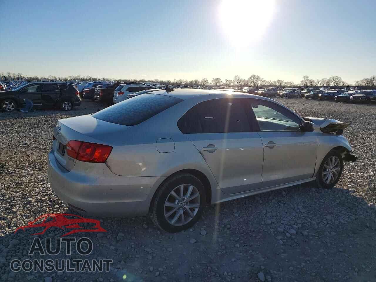 VOLKSWAGEN JETTA 2012 - 3VWDX7AJ6CM305921