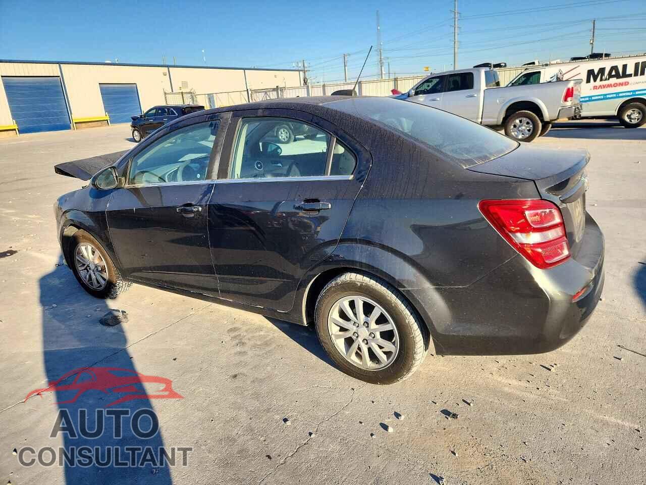 CHEVROLET SONIC 2017 - 1G1JD5SH3H4134099